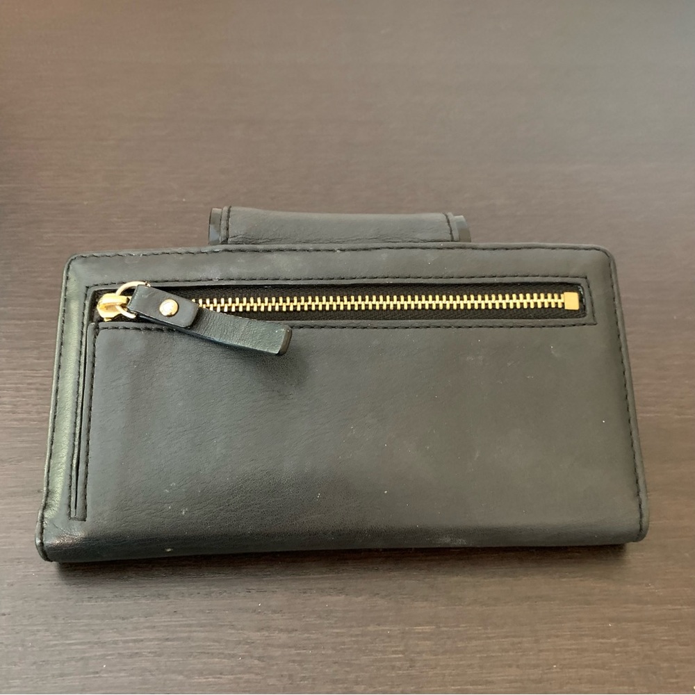 Kate Spade Wallet - Picture 2 of 5